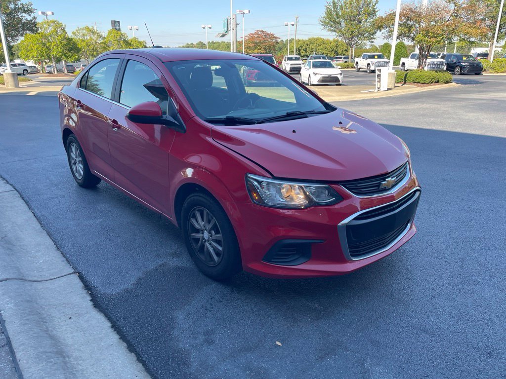 Used 2020 Red Chevrolet LT image 2
