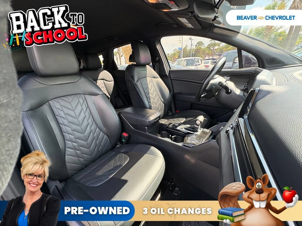Used 2023 Gray Kia X-Line image 28