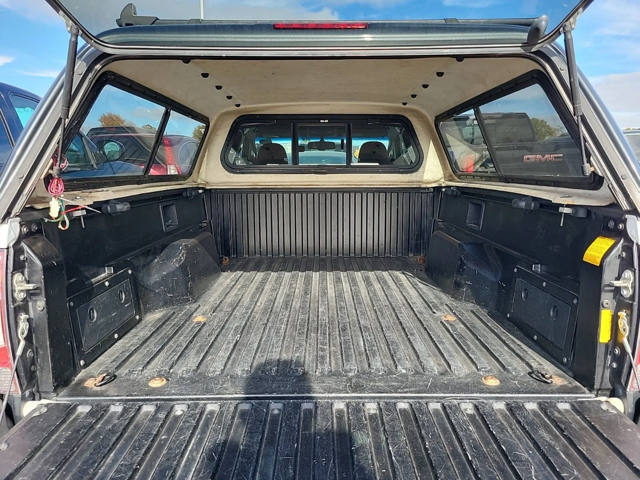 Used 2010 Super White Toyota Base image 5
