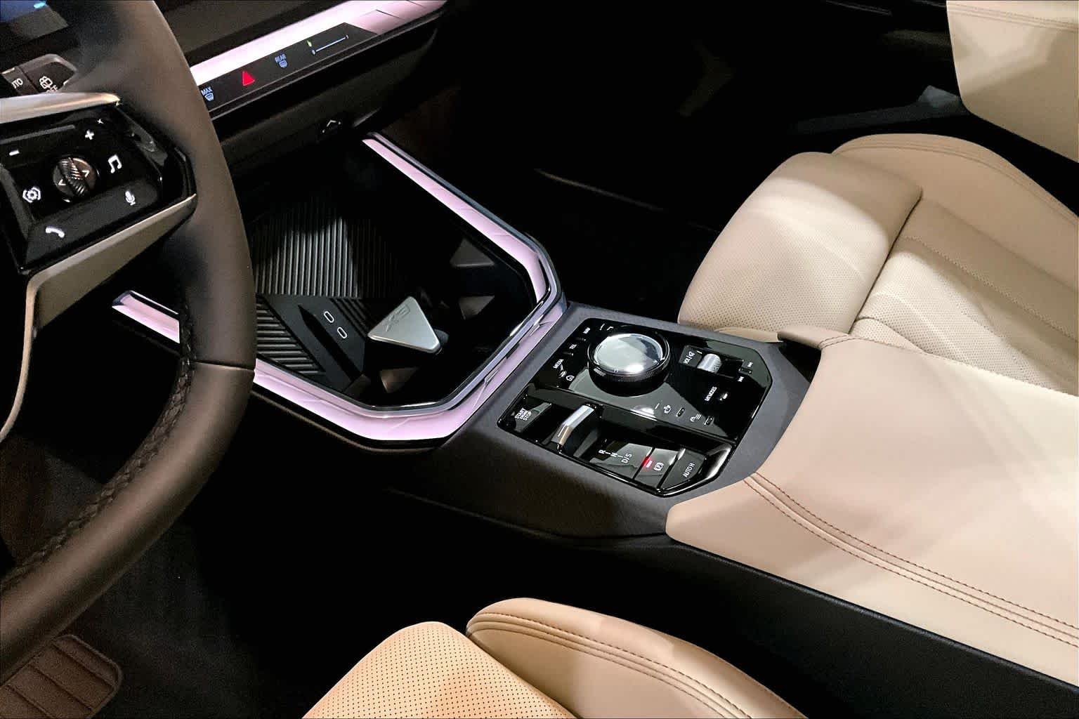 2026 BMW X3 30 - Photo 8