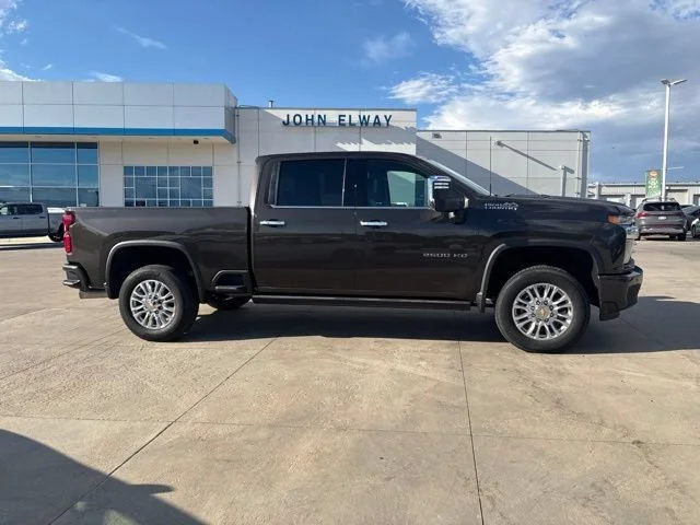 Used 2021 OXFORD BROWN METALLIC Chevrolet High Country image 4