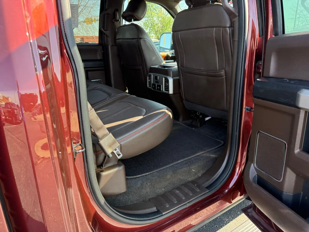 Used 2017 Bronze Fire Metallic Ford King Ranch image 25