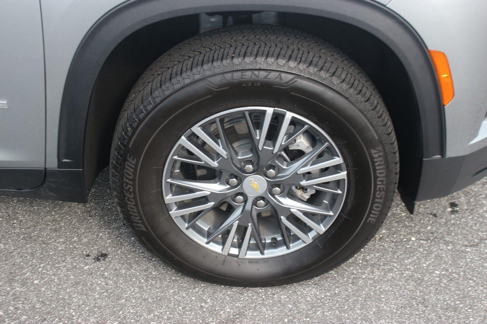 Used 2026 Sterling Gray Metallic Chevrolet LT image 40