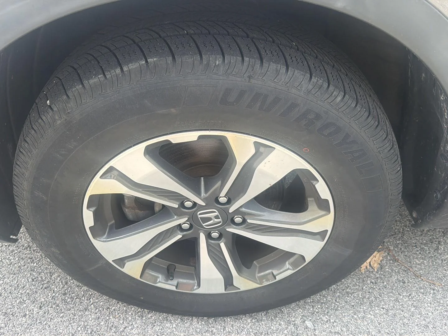 Used 2019 Modern Steel Metallic Honda LX image 8