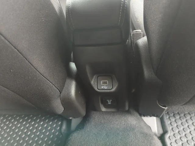 Used 2022 Teal Jeep Altitude image 23