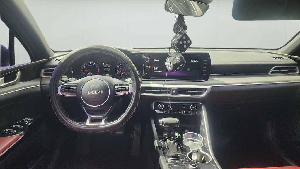 Used 2022 Gray Kia GT-Line image 9