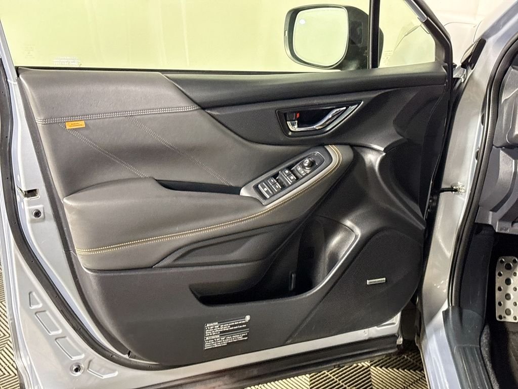 Used 2022 Ice Silver Metallic Subaru Wilderness image 10