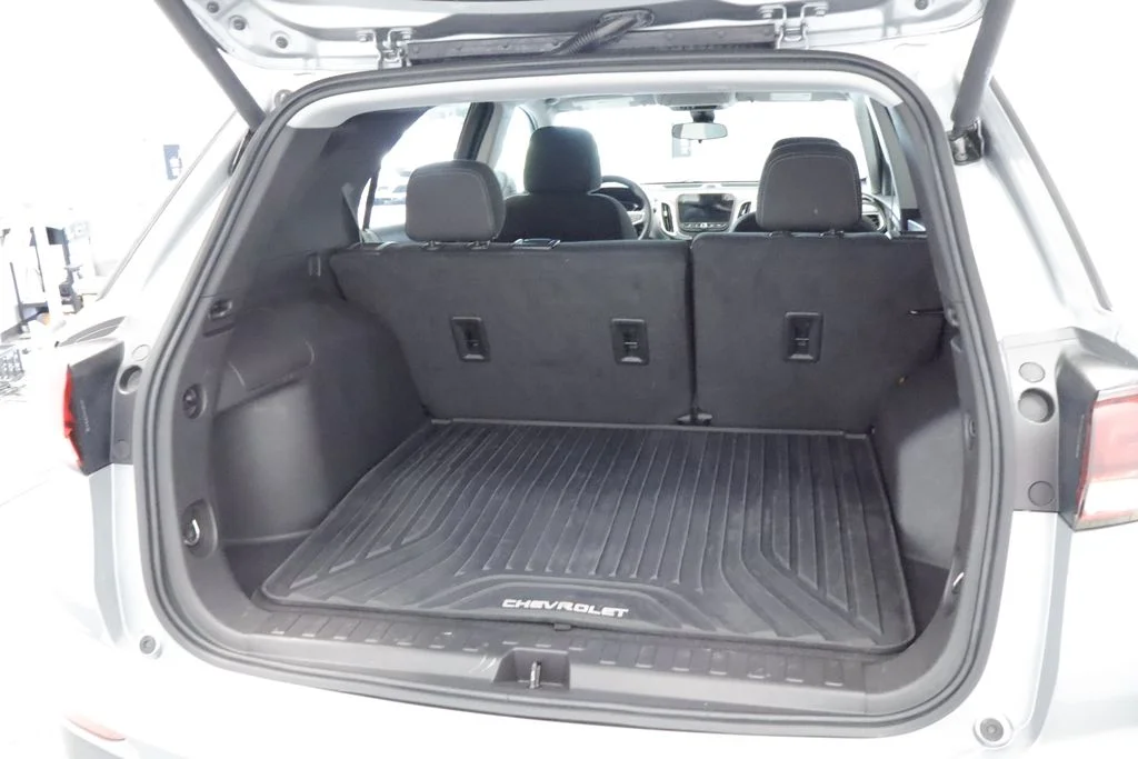 Used 2024 Gray Chevrolet LT image 19