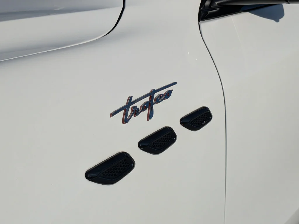 Used 2024 White Maserati Trofeo image 8