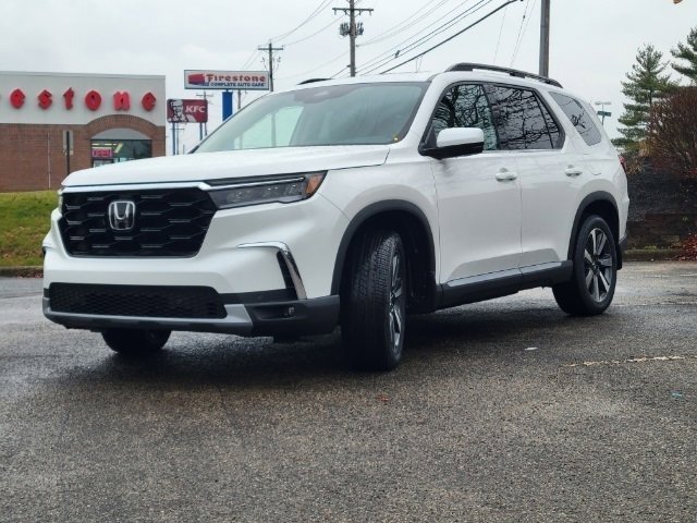 2024 Honda Pilot Touring