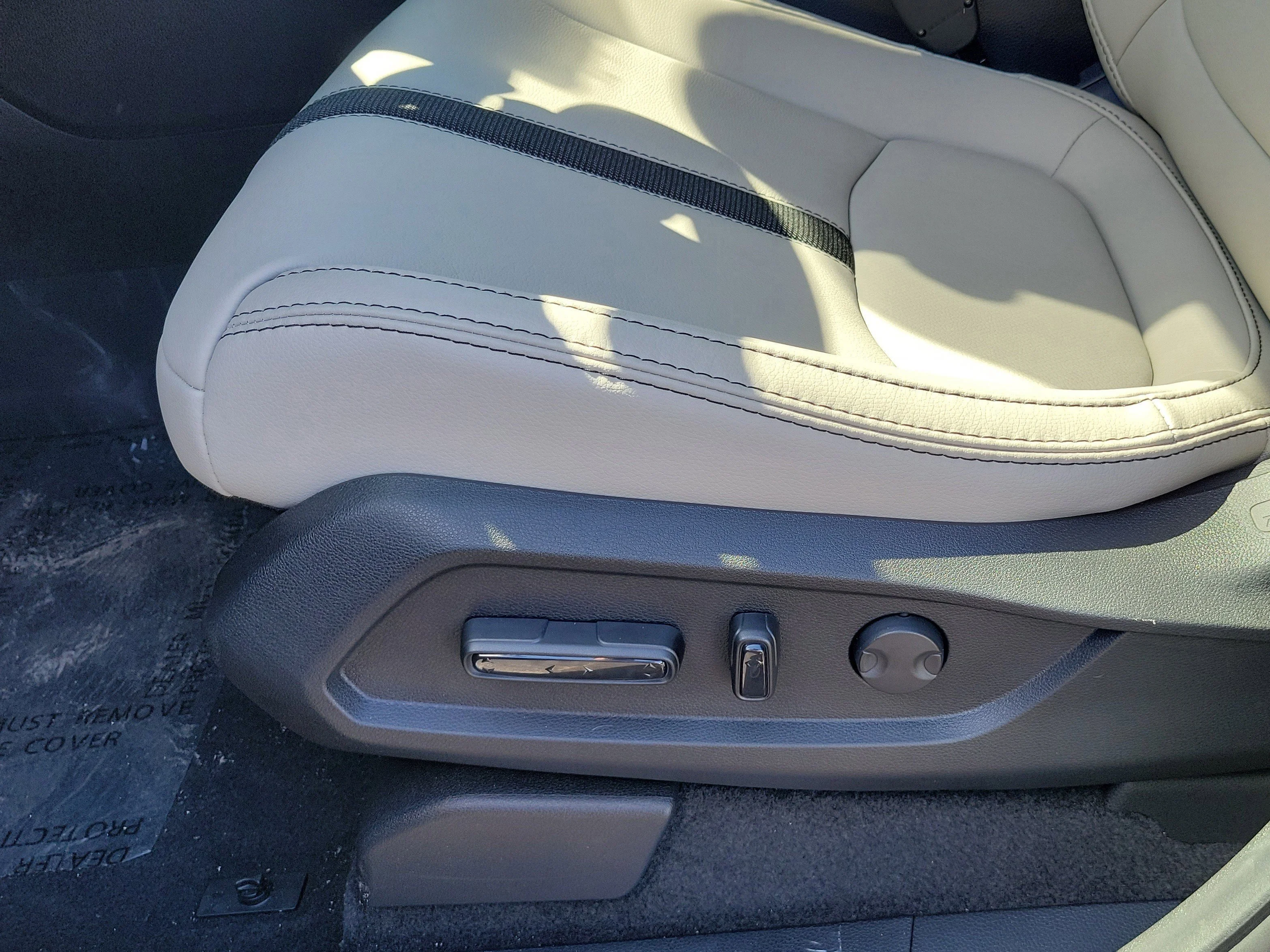 New 2026 Platinum White Pearl Honda EX-L image 26