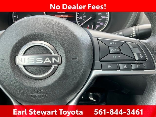 Used 2024 Gray Nissan SV image 39