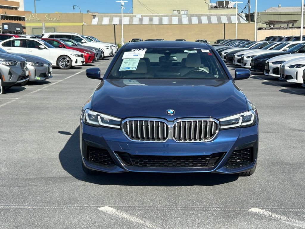 2023 BMW 5 Series 540i xDrive photo 3