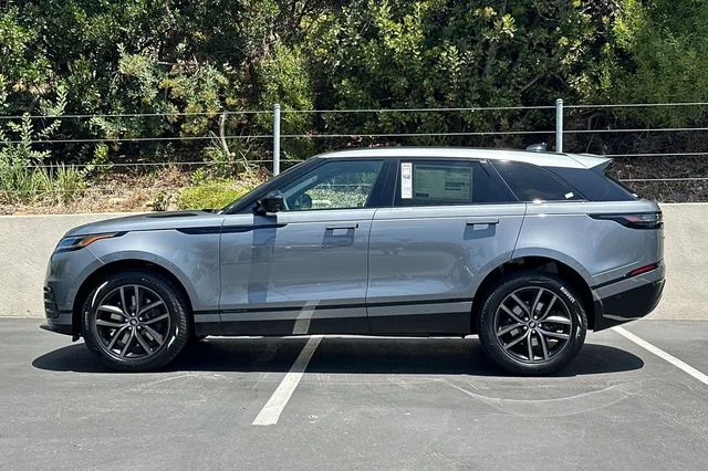 New 2026 Zadar Grey Land Rover P250 Base image 2