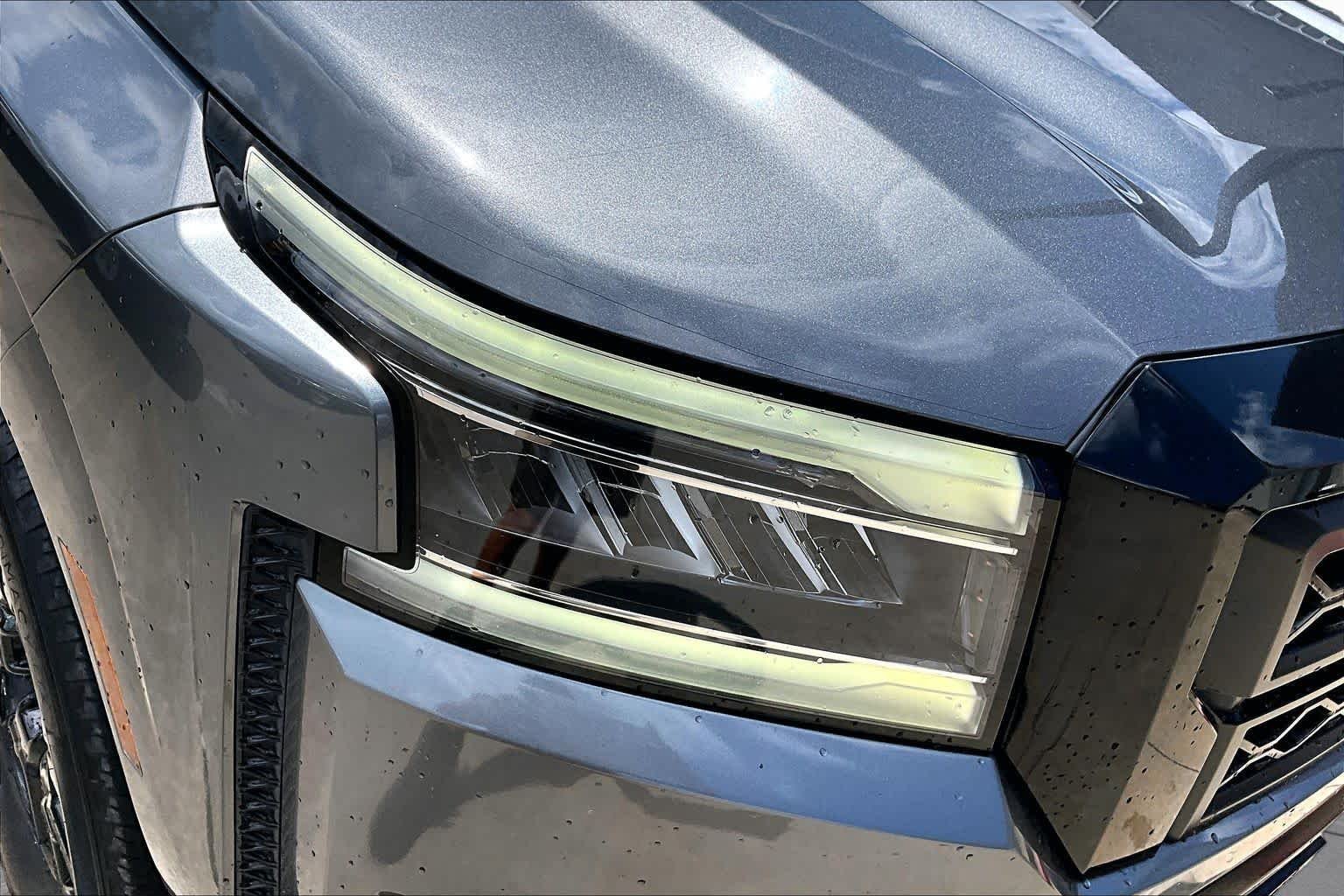 Used 2023 Gun Metallic Nissan SV image 26