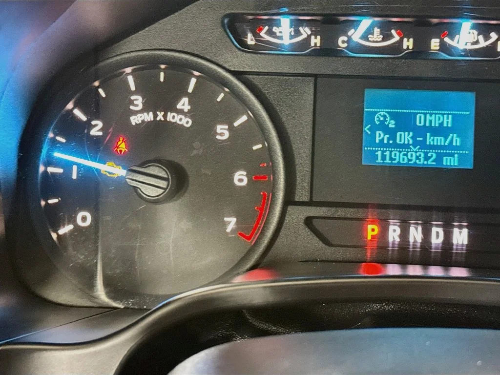 Used 2019 White Ford XL image 13