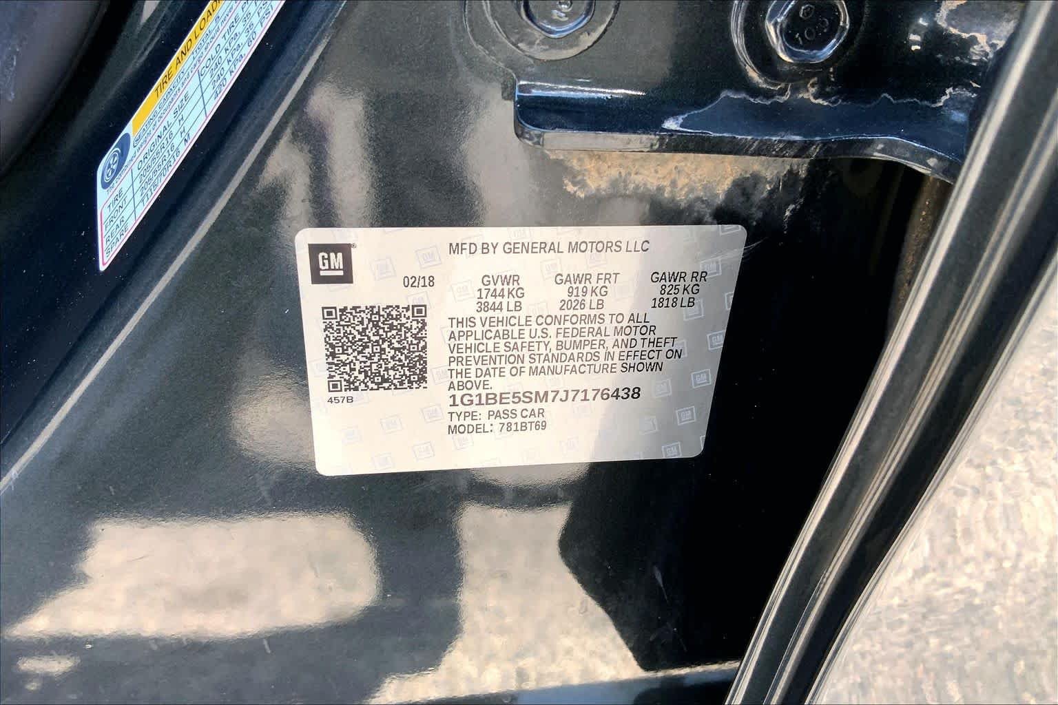 Used 2018 Graphite Metallic Chevrolet LT image 37