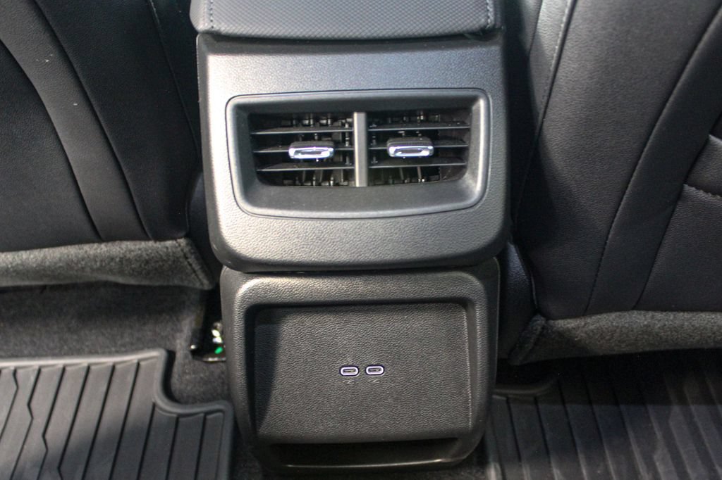 2026 Chevrolet Equinox EV 2LT - Photo 13