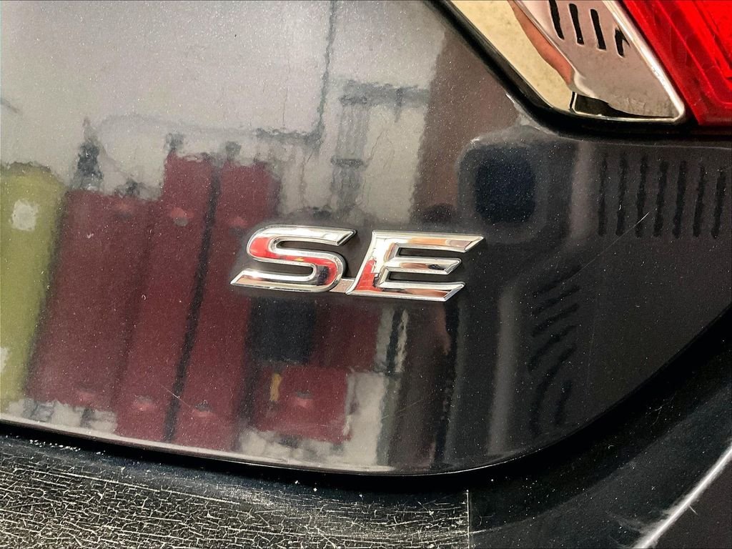 Used 2017 Gray Toyota SE image 11