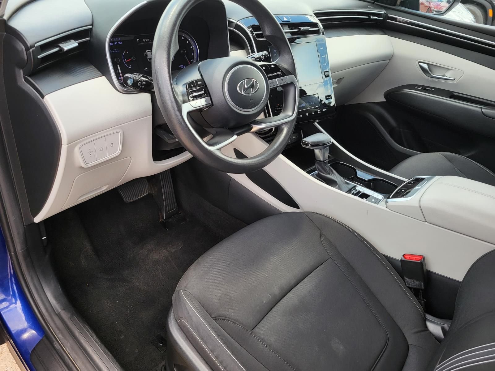 Used 2024 Intense Blue Hyundai SEL image 19