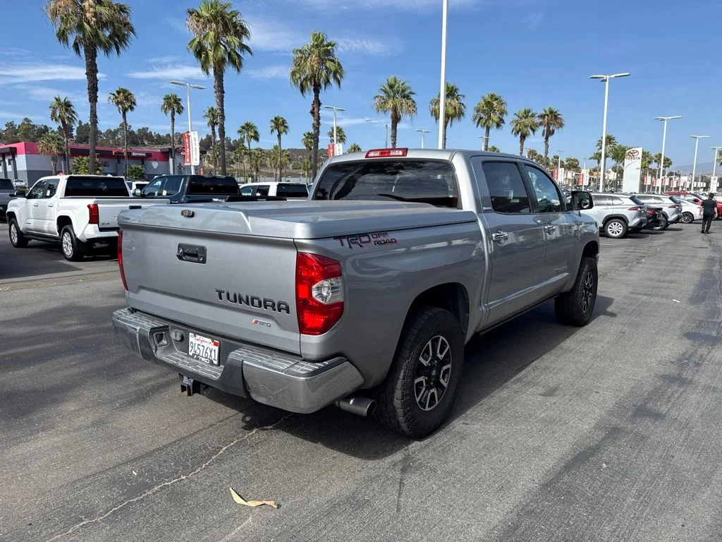 Used 2014 Silver Toyota Limited image 3