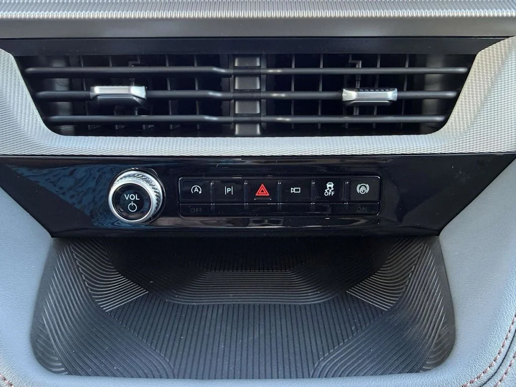 New 2026 Agate Black Metallic Ford Active image 14