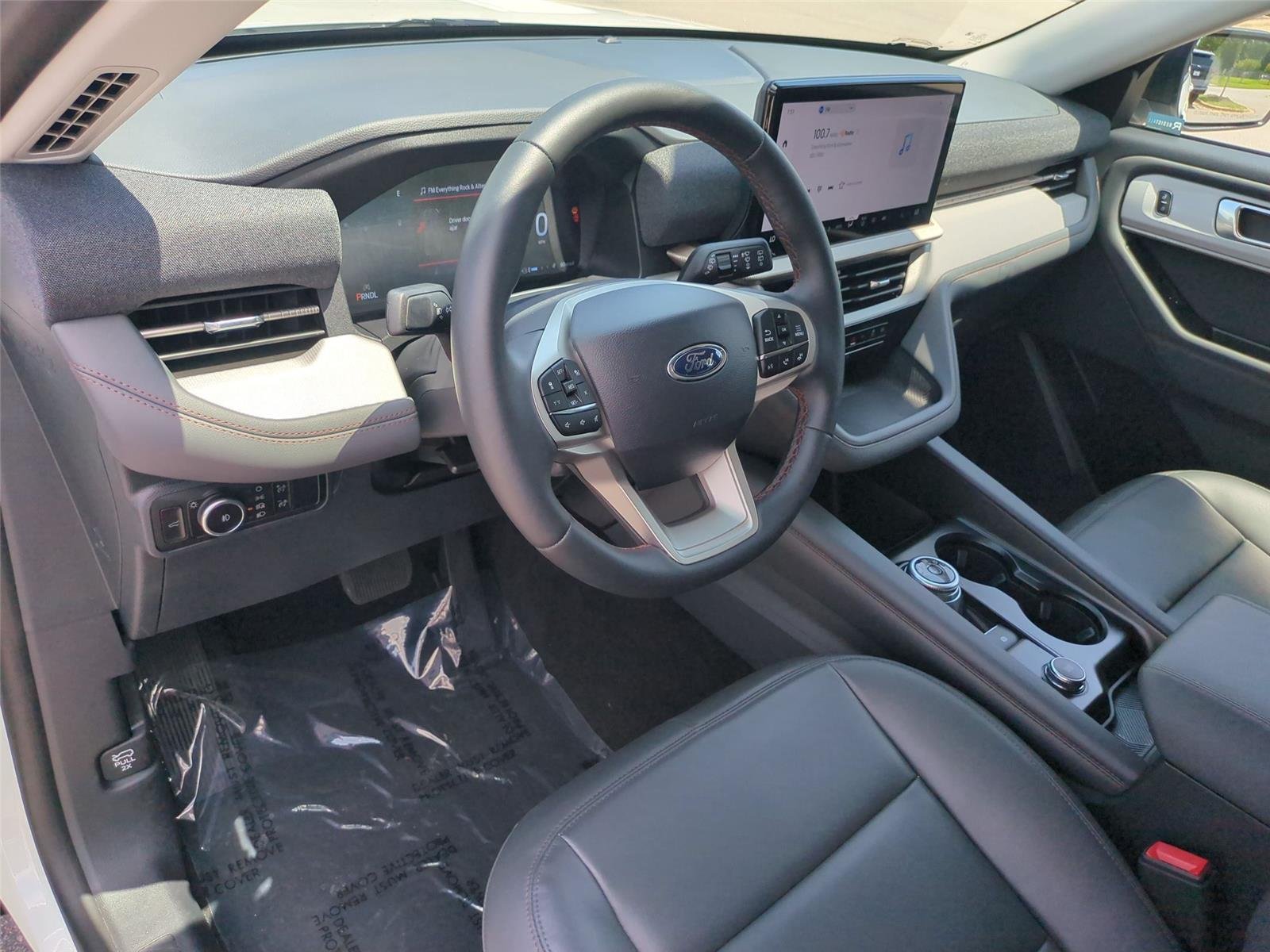 New 2026 Star White Metallic Tri-Coat Ford Active image 19