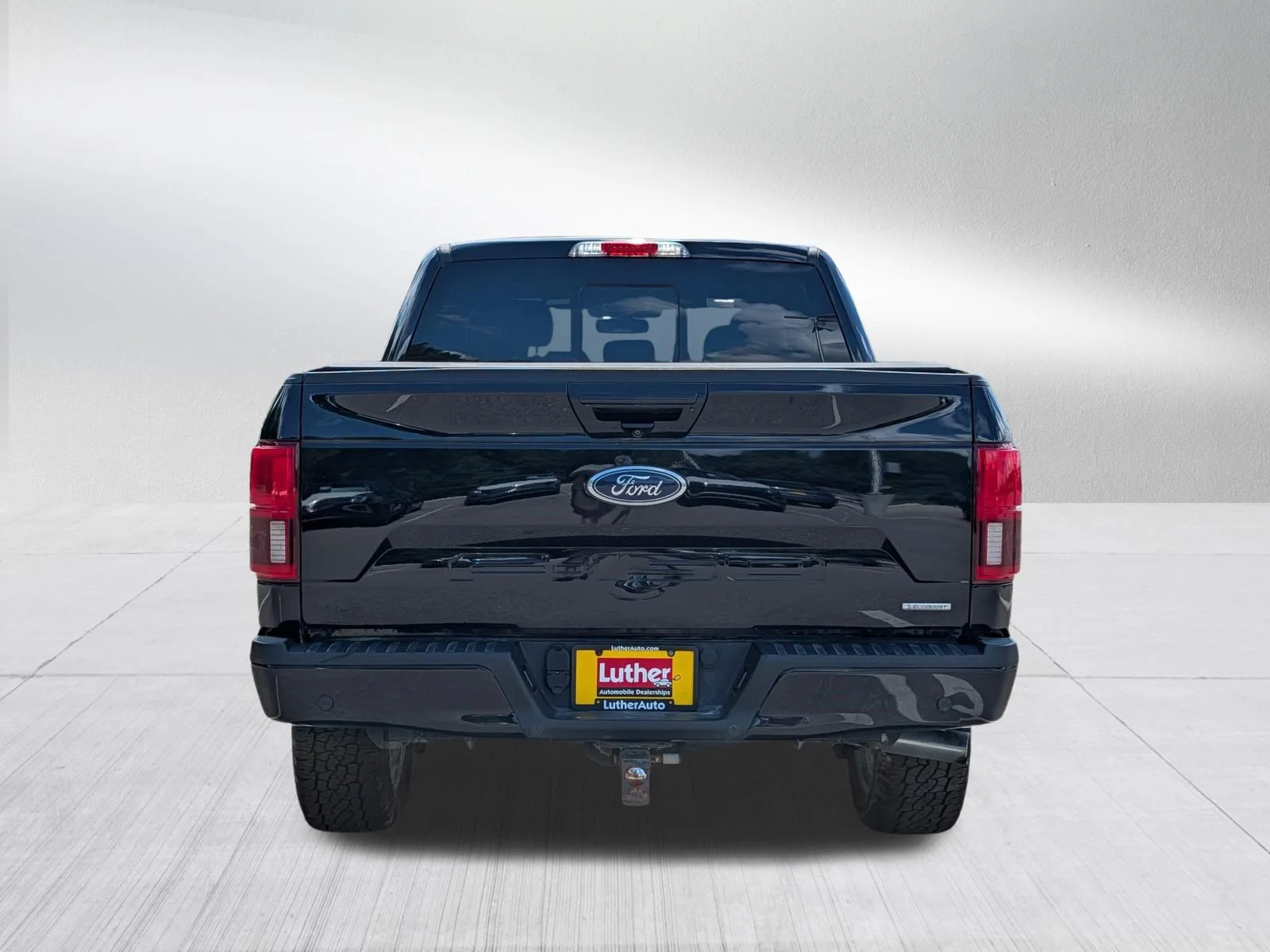 Used 2019 Agate Black Metallic Ford LARIAT image 6