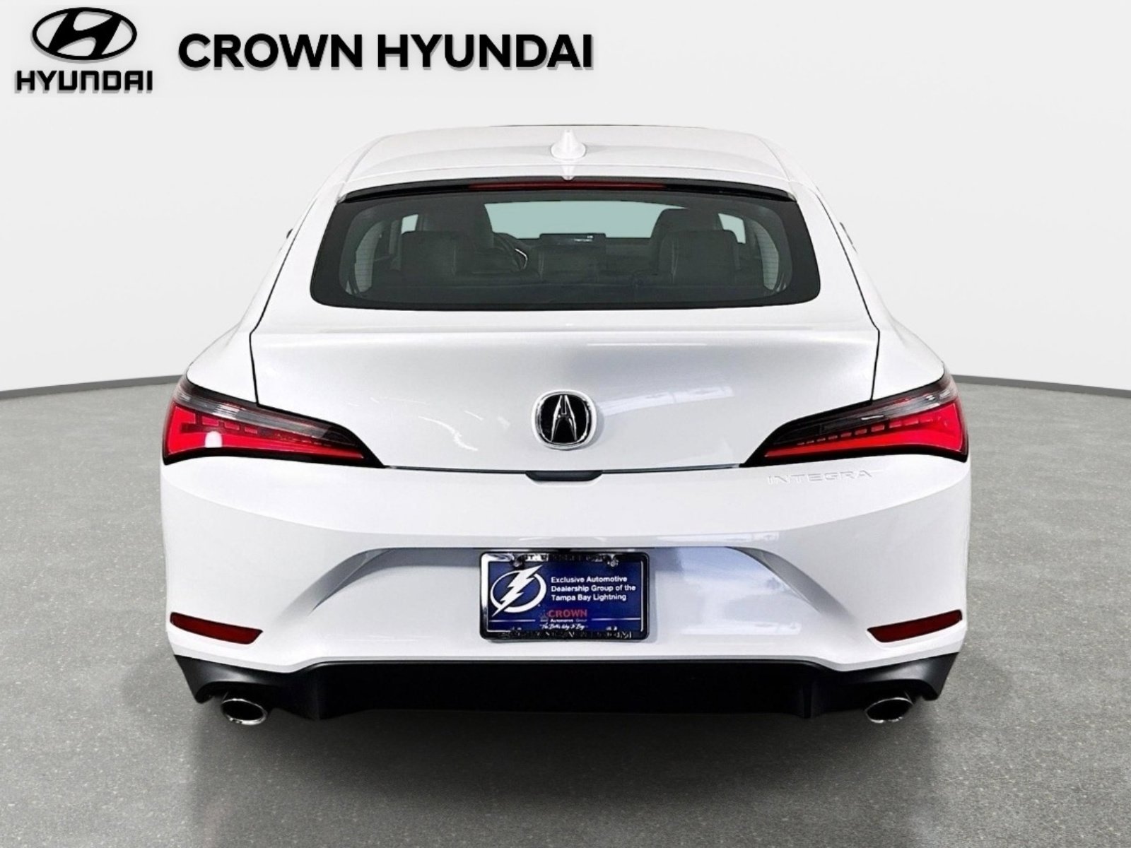 Used 2023 Platinum White Acura Base image 6
