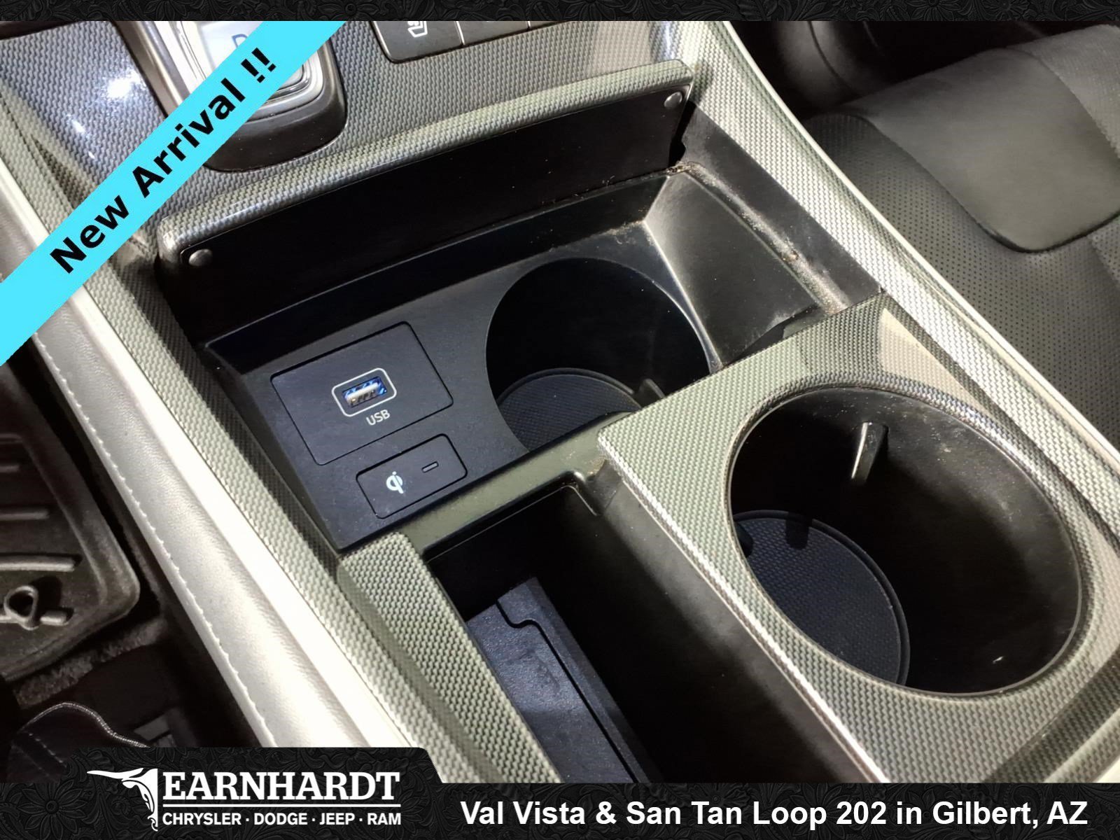 Used 2022 Hampton Gray Hyundai Limited image 24