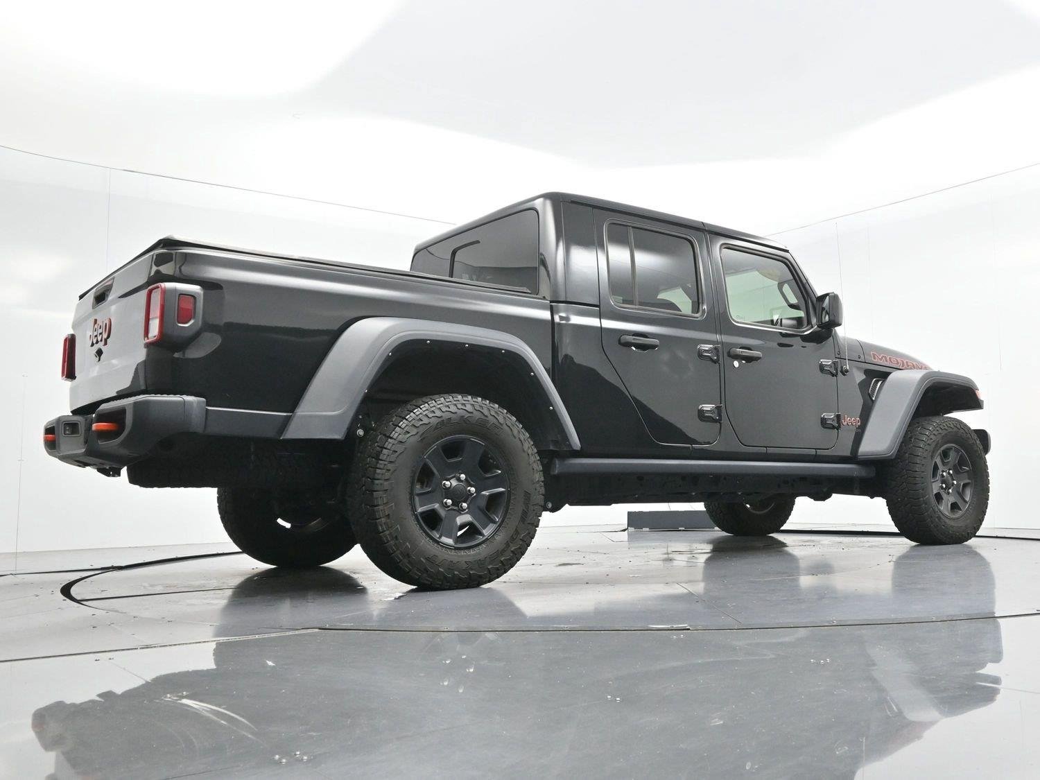 Used 2022 Black Jeep Mojave image 48