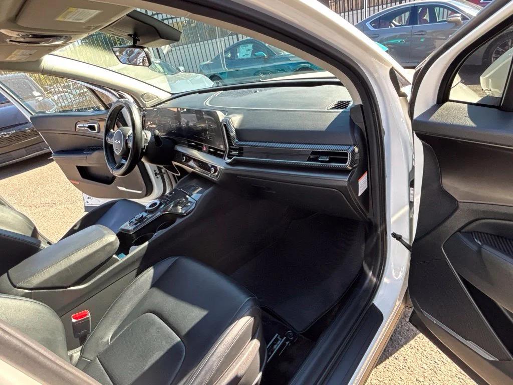 Used 2025 White Kia EX image 25