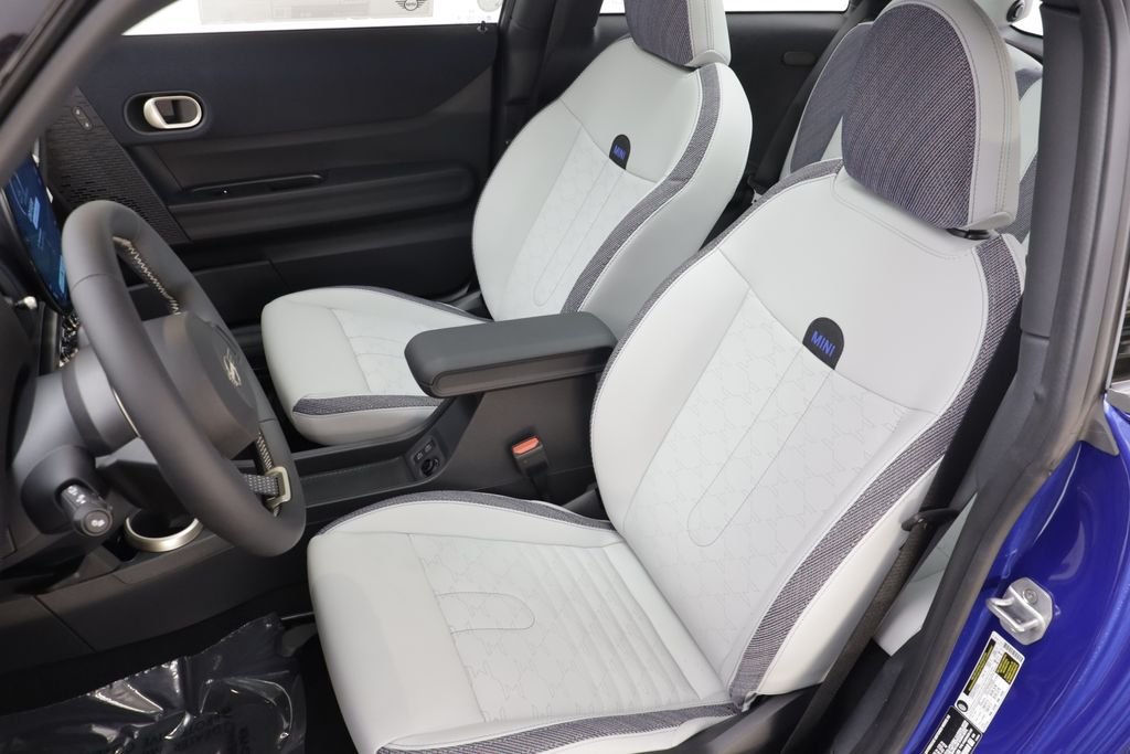 New 2026 Blazing Blue MINI Oxford Edition image 14