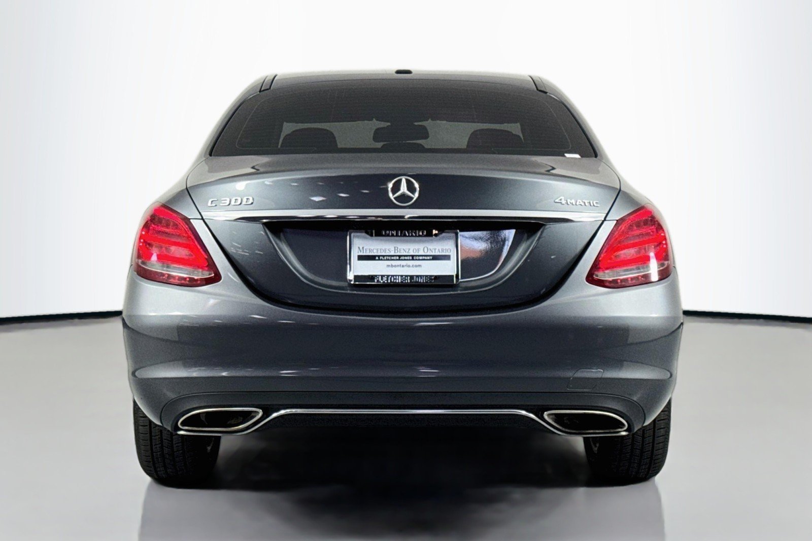 Used 2018 Selenite Grey Metallic Mercedes-Benz C 300 image 4