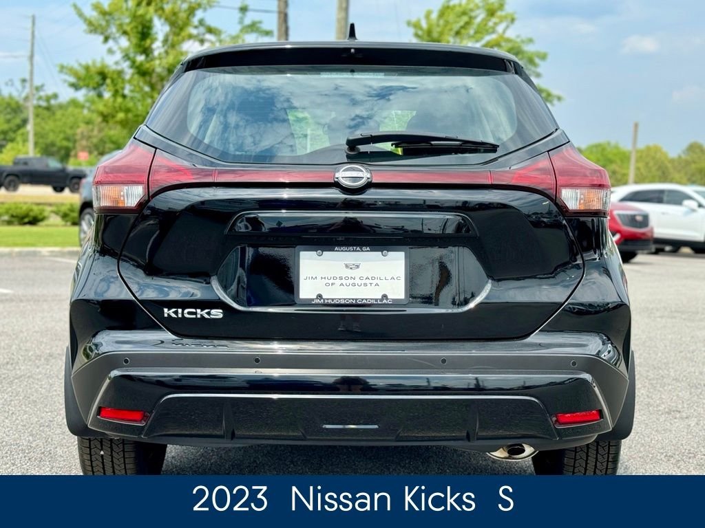 Used 2023 Black Nissan S image 5
