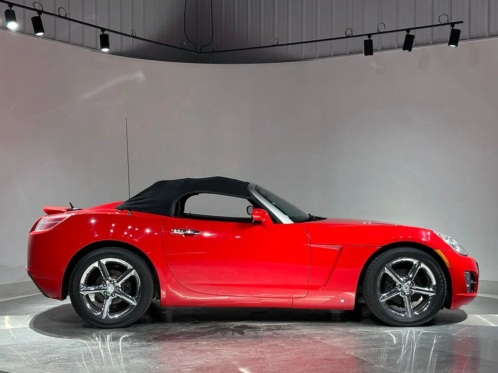 Used 2007 Red Saturn Base image 68