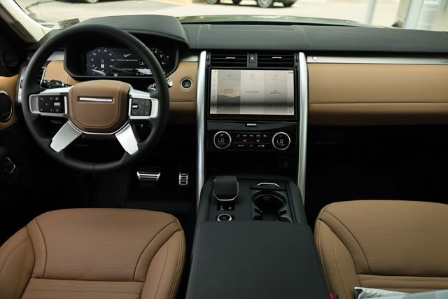 New 2026 Carpathian Grey Land Rover  Tempest Edition image 44