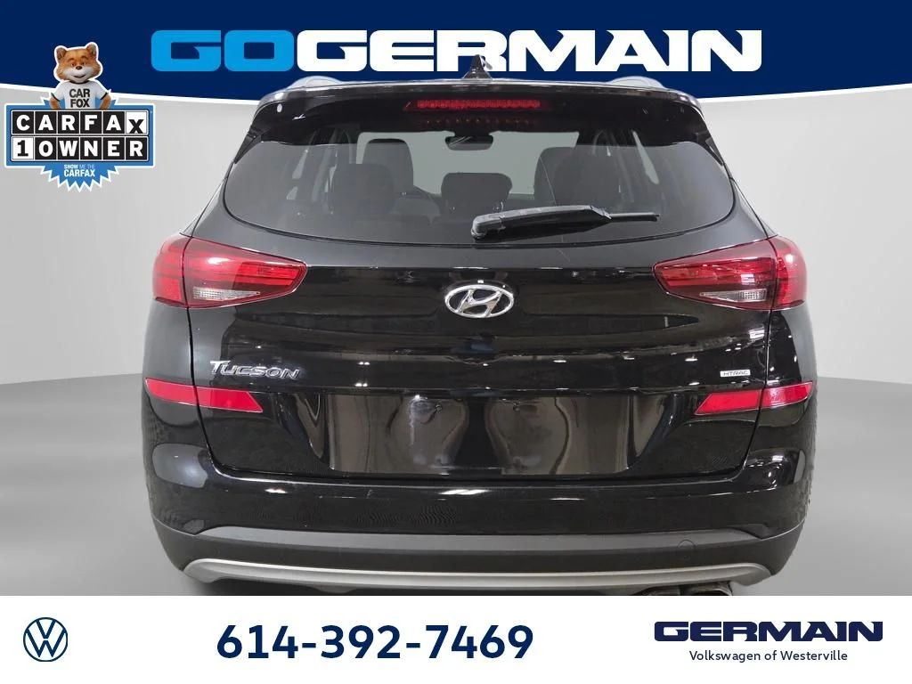 Used 2021 Black Hyundai Sport image 9
