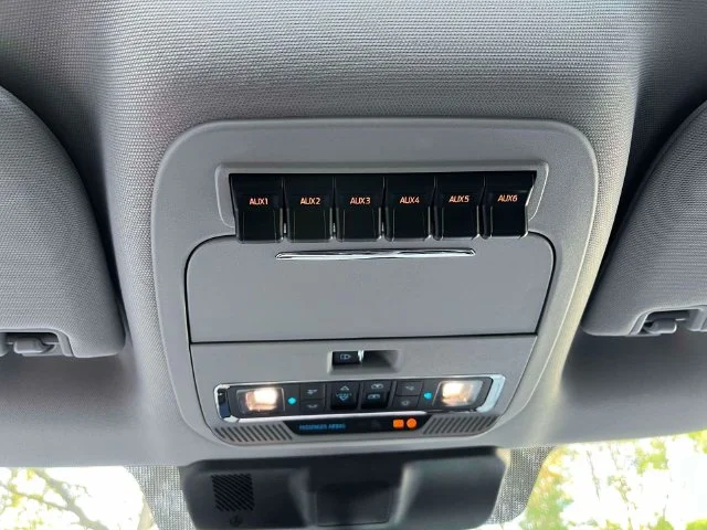 New 2027 Glacier Gray Metallic Tri-Coat Ford F-250® Lariat® image 28