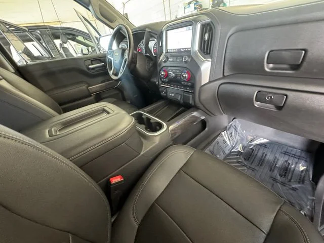 Used 2021 Black Chevrolet LTZ image 15