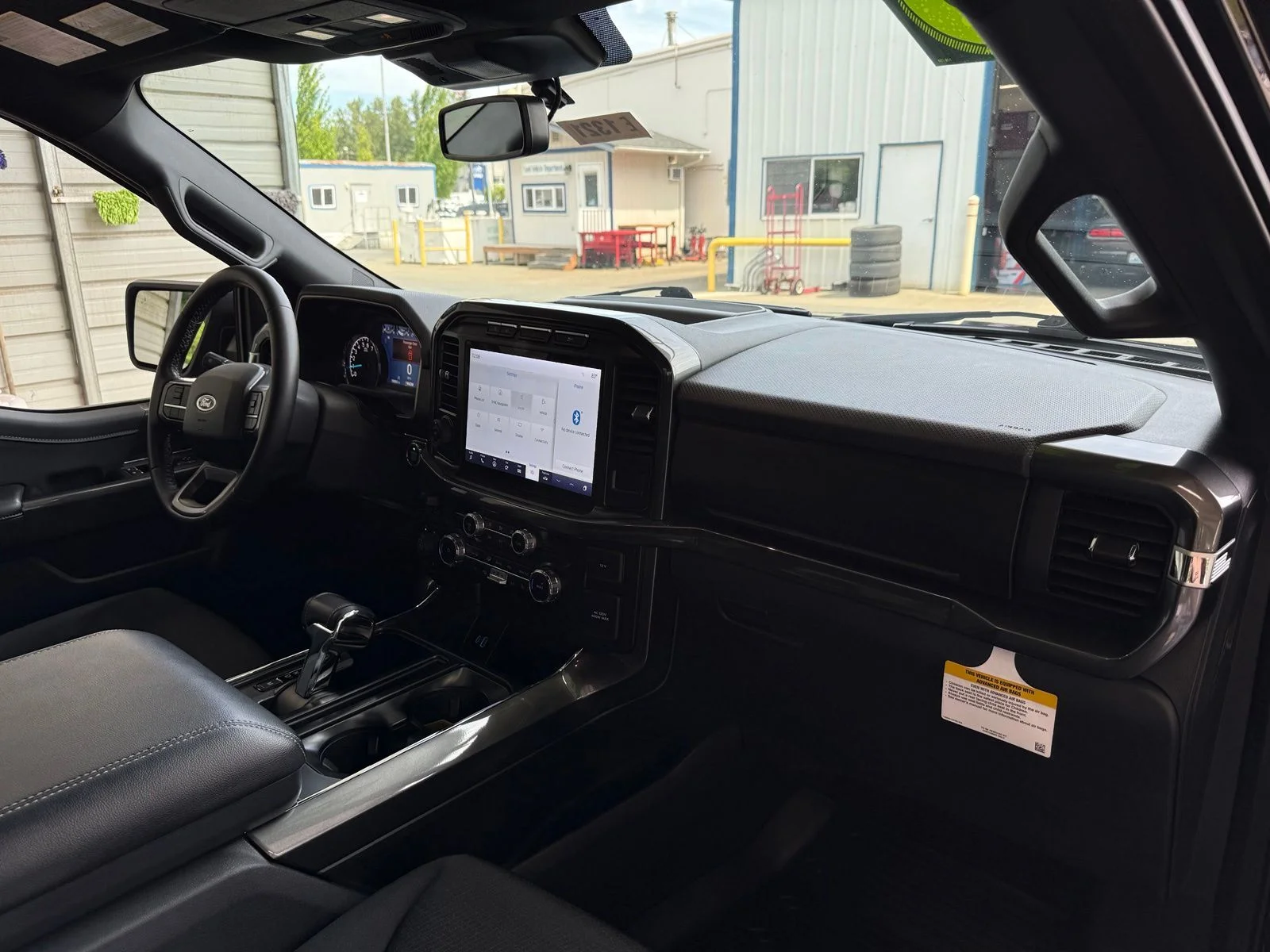 Used 2023 Black Ford XLT image 11