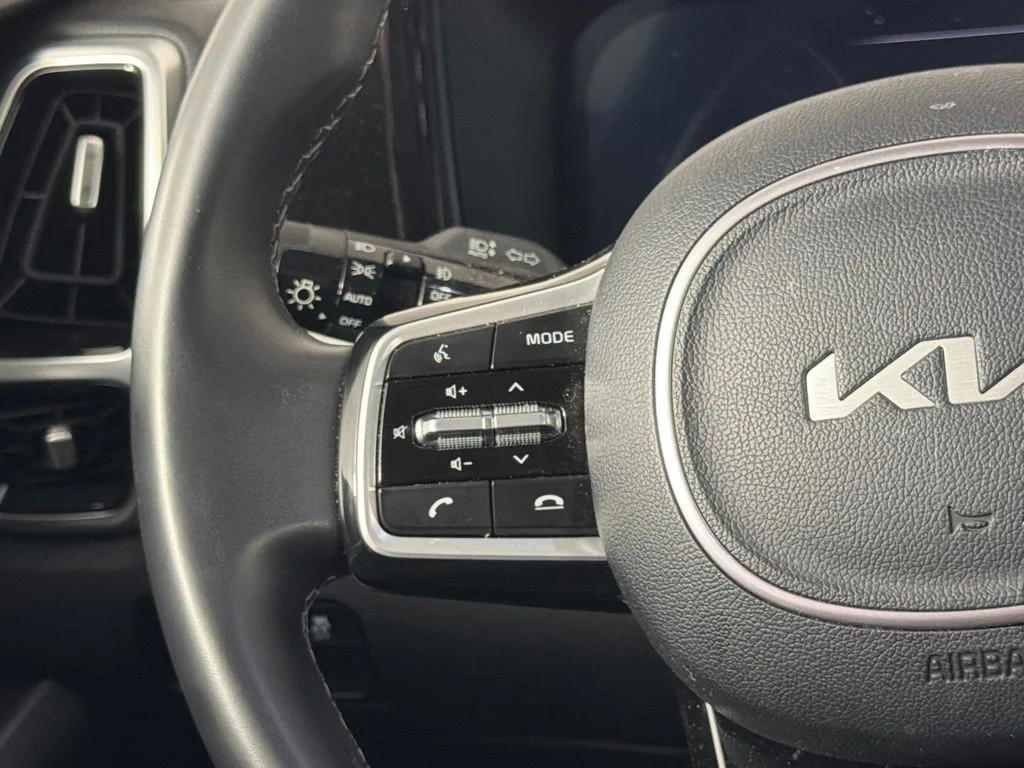 Used 2023 Gray Kia SX image 19