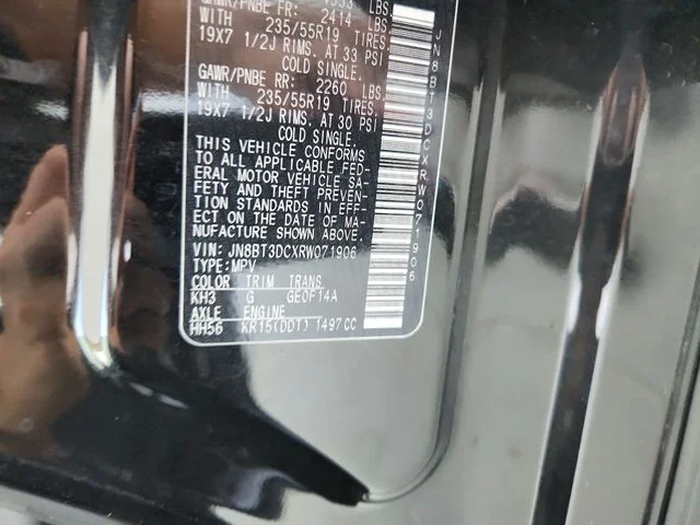 Used 2024 Black Nissan Platinum image 45