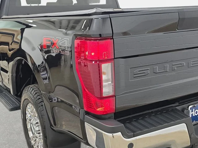Used 2020 Black Metallic Ford XLT image 35