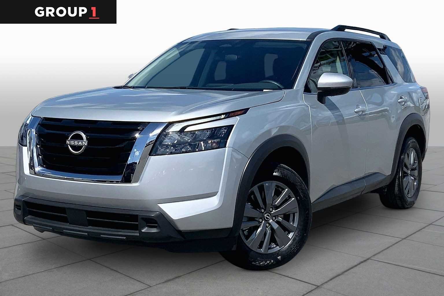 2025 Nissan Pathfinder SV 4WD's photo