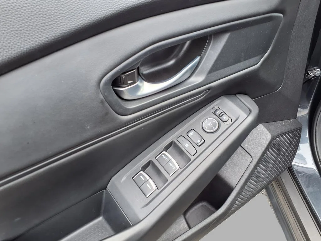 Used 2024 Gray Honda EX image 20