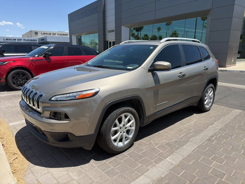 2017 Jeep Cherokee Latitude's photo