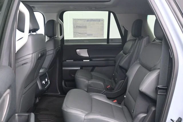 New 2026 Glacier Gray Metallic Tri-Coat Ford MAX Active image 5