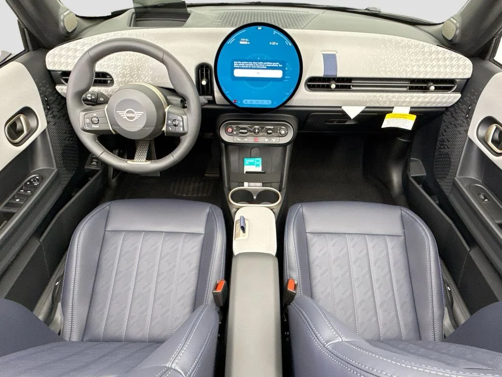 New 2026 Indigo Sunset Blue Metallic MINI Signature Plus image 21