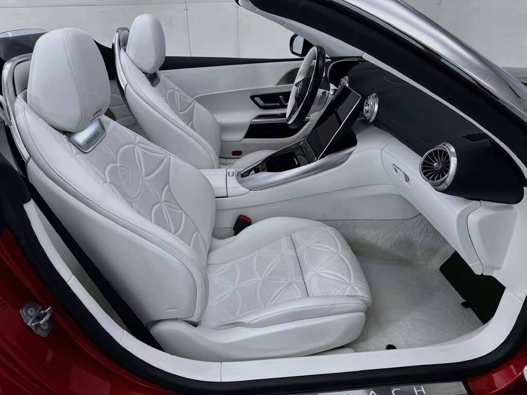 Certified Used 2026 Garnet Red Metallic Mercedes-Benz Maybach SL 680 image 18